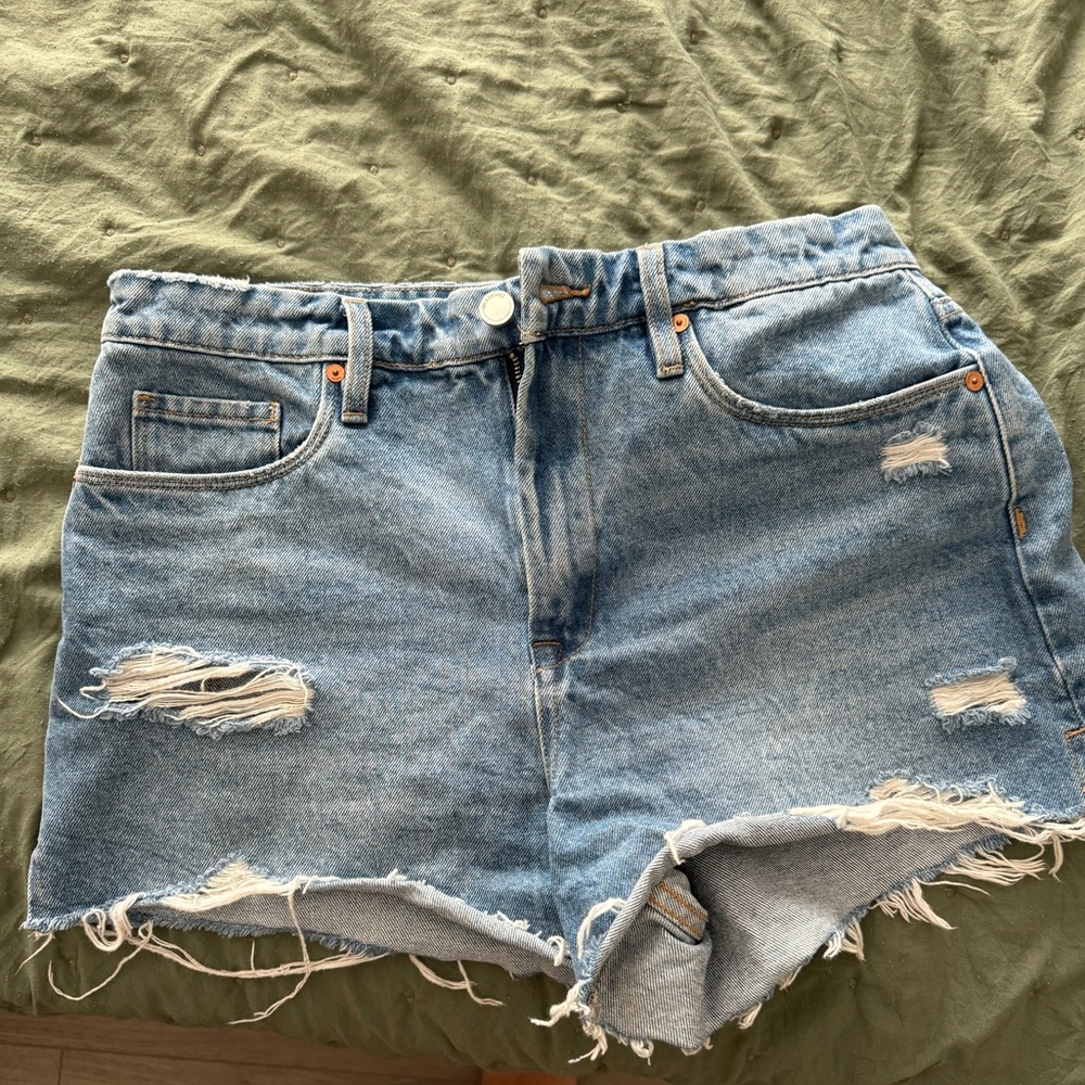 Blank NYC denim Jean shorts size 31